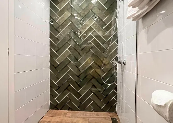 70 Steps B 塞萨洛尼基